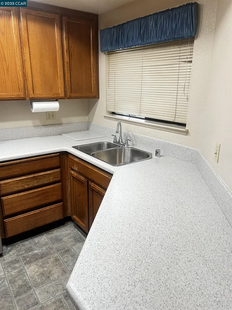 309 Devonwood Hercules CA 94547