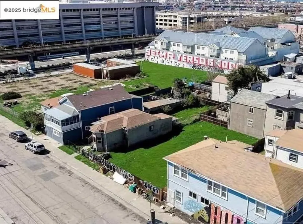 739 Campbell Street Oakland CA 94607