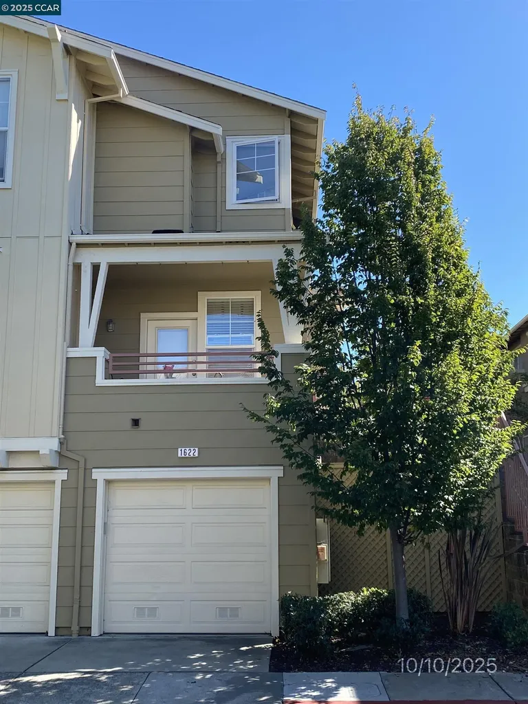 1622 Tucker Street Oakland CA 94603