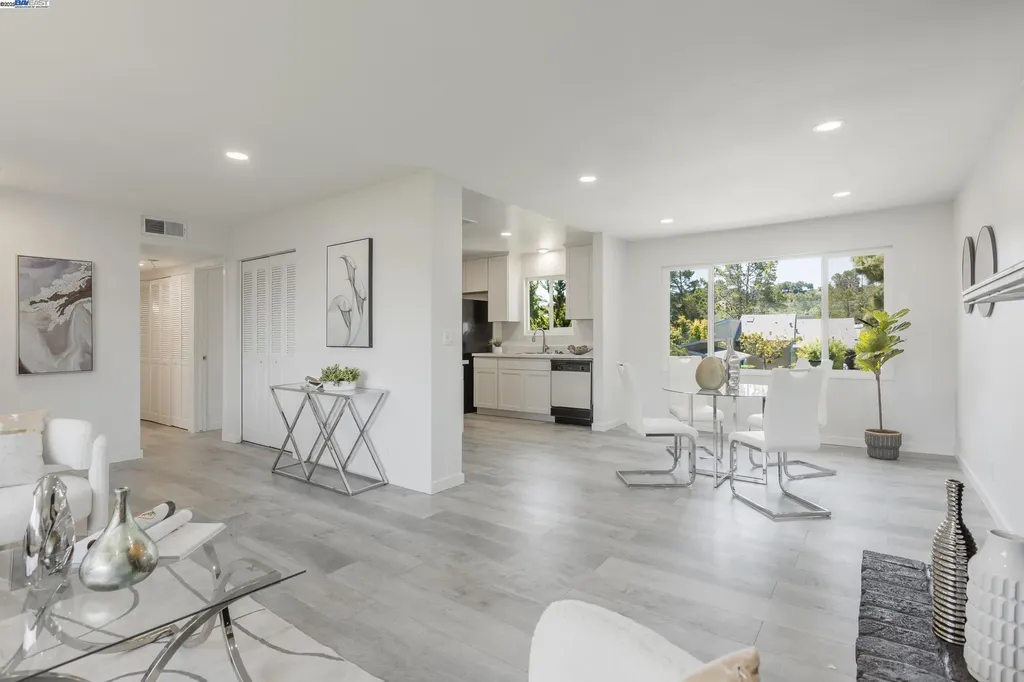 1965 Ascot Drive Moraga CA 94556