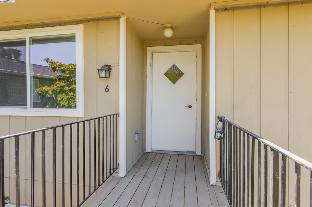 1965 Ascot Drive Moraga CA 94556