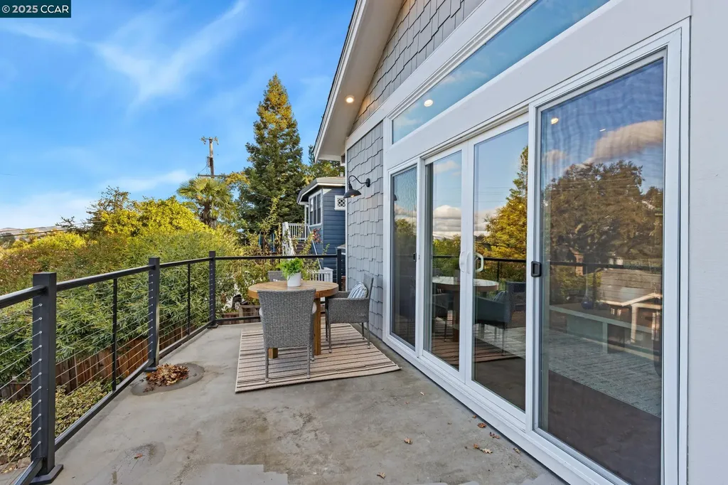 961 Oak View Circle Lafayette CA 94549