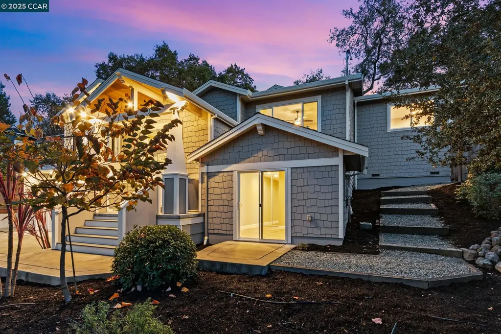 961 Oak View Circle Lafayette CA 94549