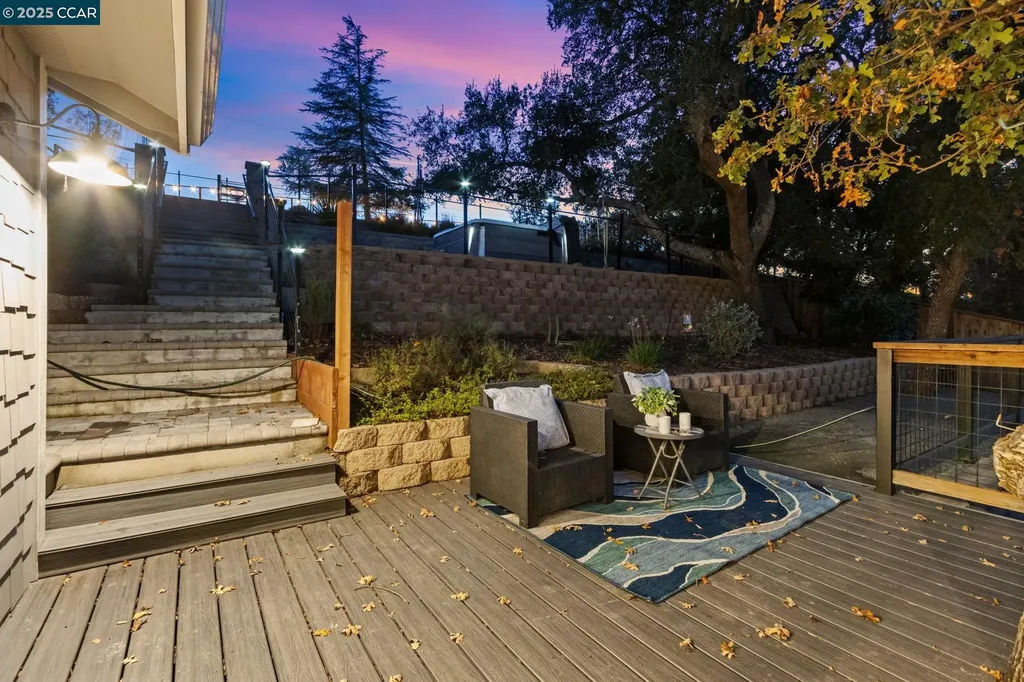 961 Oak View Circle Lafayette CA 94549