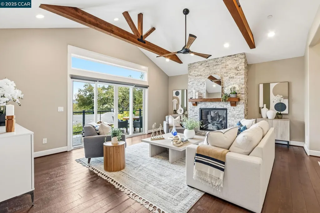 961 Oak View Circle Lafayette CA 94549