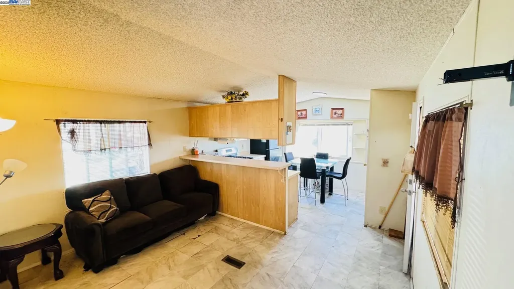 2399 14th San Leandro CA 94577