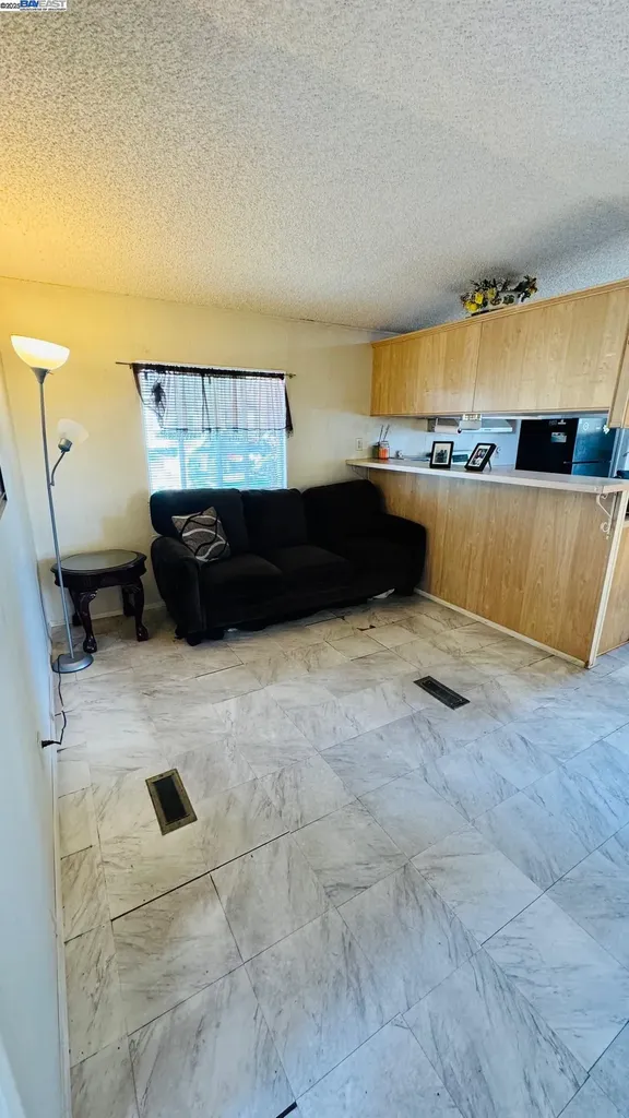 2399 14th San Leandro CA 94577