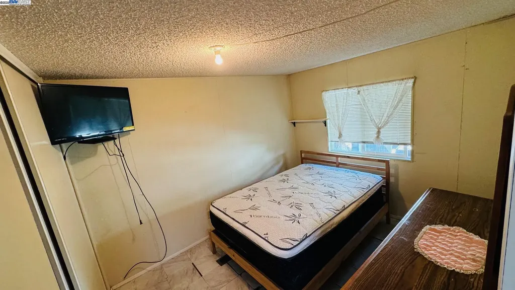 2399 14th San Leandro CA 94577