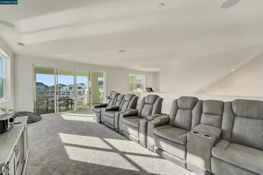 306 Navigators Bethel Island CA 94511