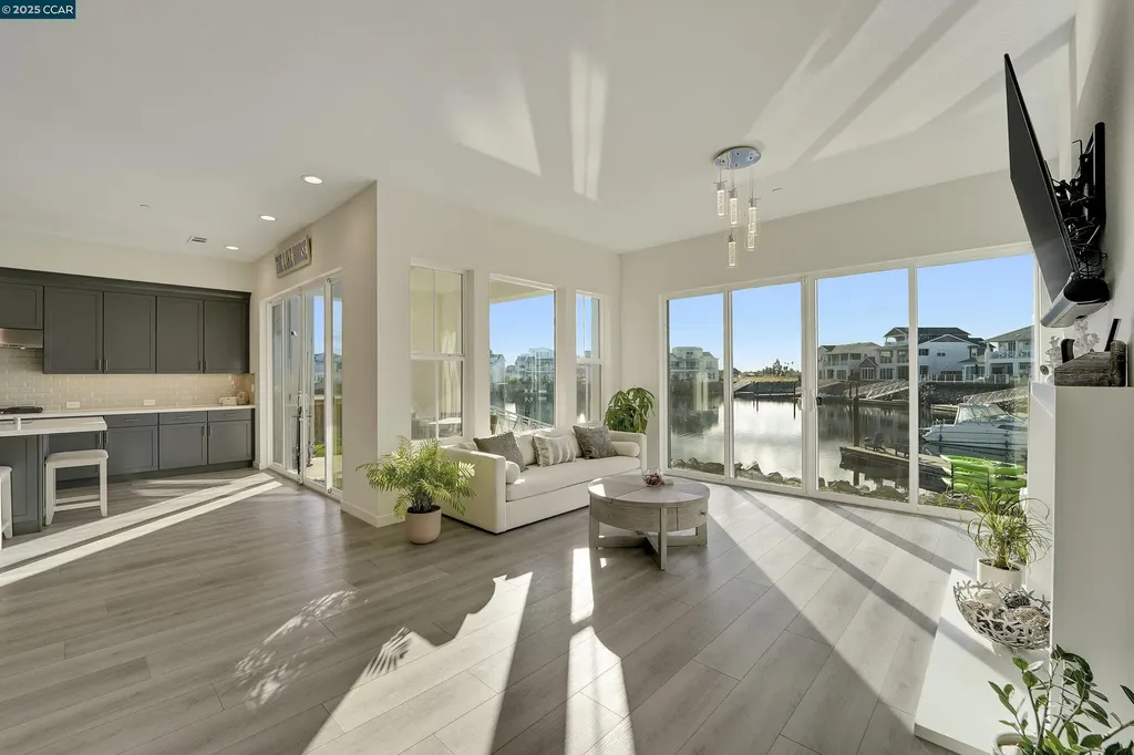 306 Navigators Bethel Island CA 94511