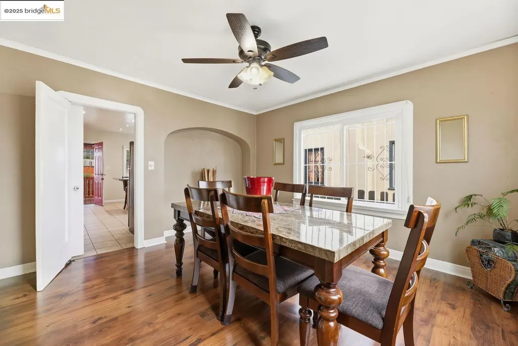 5230 Hillen Drive Oakland CA 94619