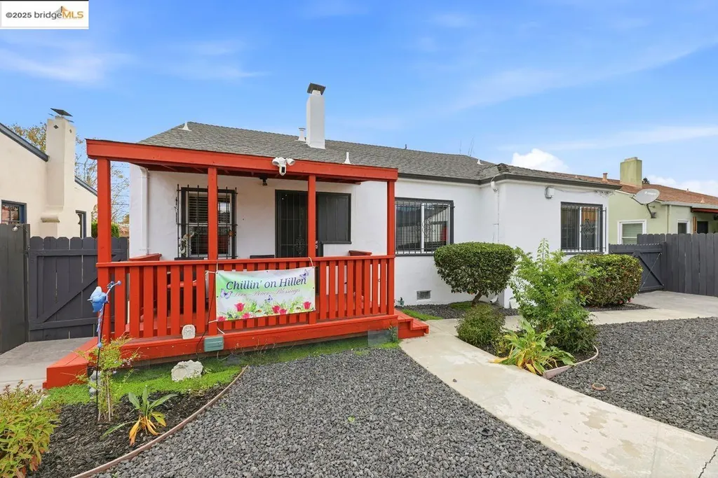 5230 Hillen Drive Oakland CA 94619