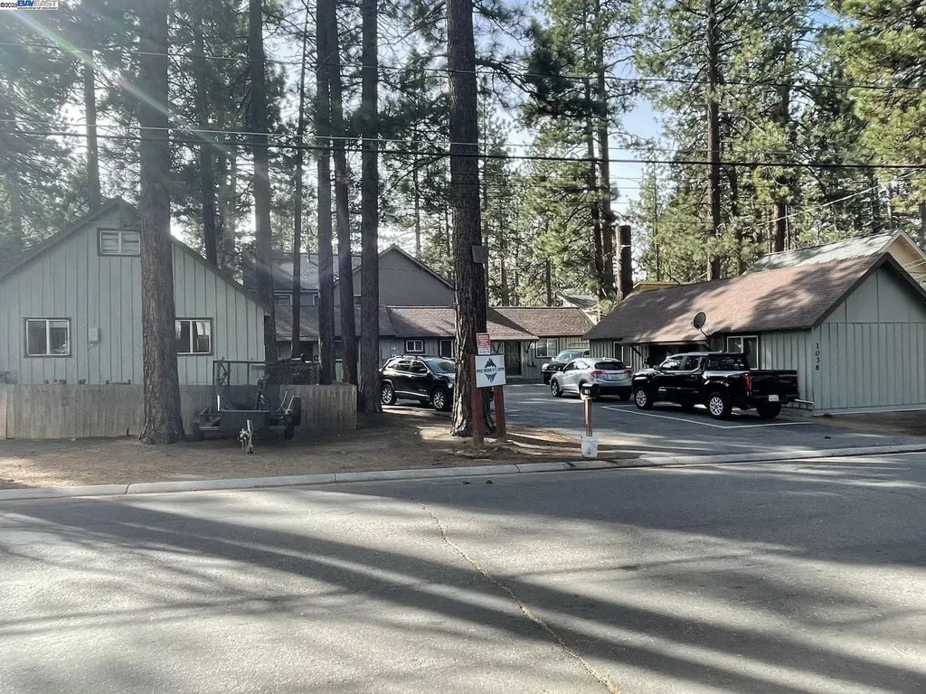 1036 Moss Road South Lake Tahoe CA 96150