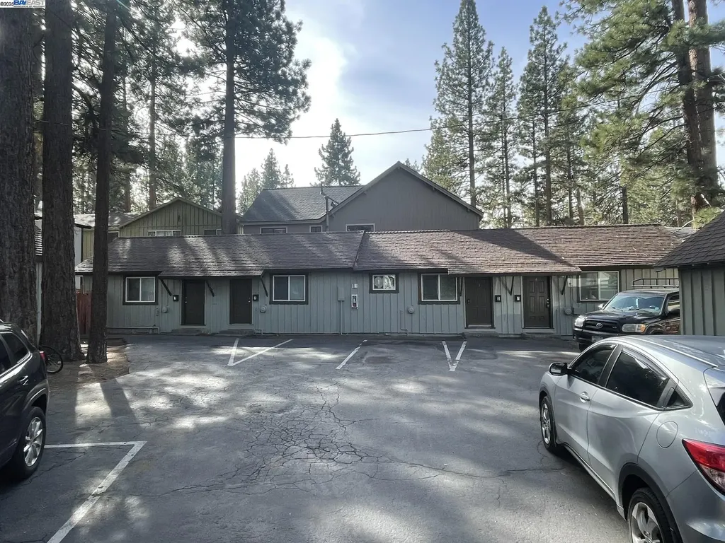 1036 Moss Road South Lake Tahoe CA 96150