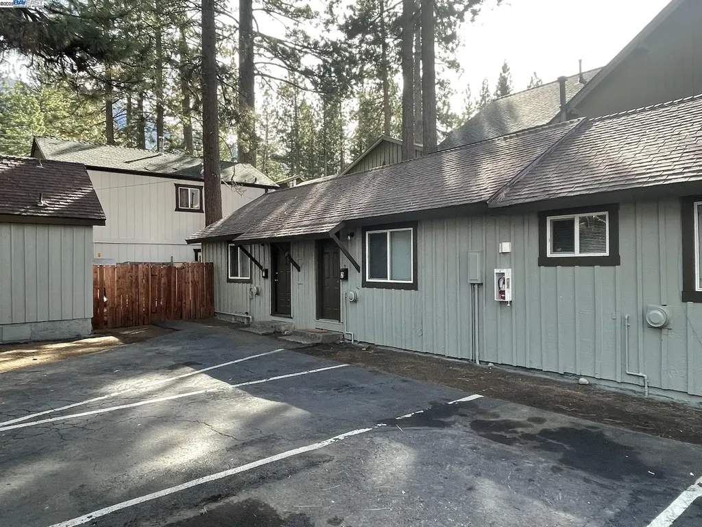 1036 Moss Road South Lake Tahoe CA 96150