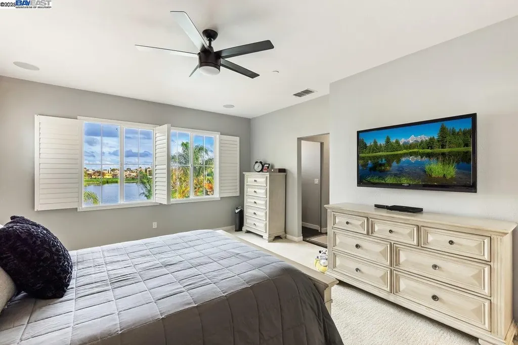 1050 Clear Lake Drive Oakley CA 94561