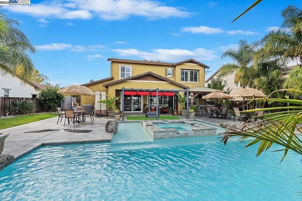 1050 Clear Lake Drive Oakley CA 94561