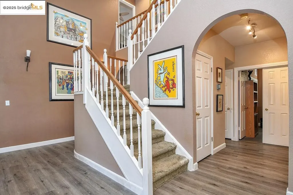 1915 Edgeview Way Discovery Bay CA 94505