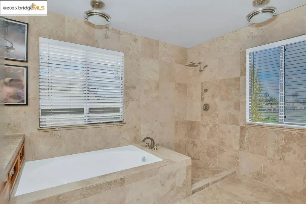 1915 Edgeview Way Discovery Bay CA 94505