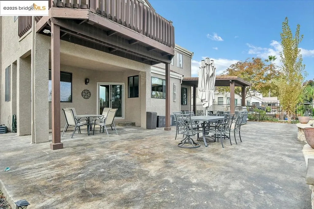 1915 Edgeview Way Discovery Bay CA 94505