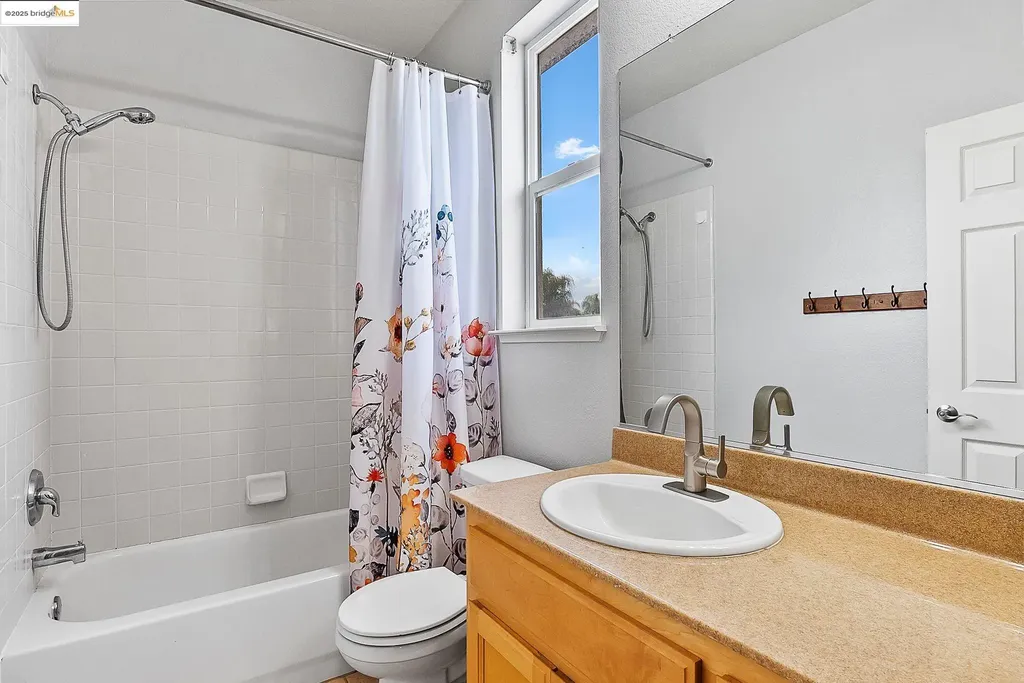 6851 New Melones Circle Discovery Bay CA 94505