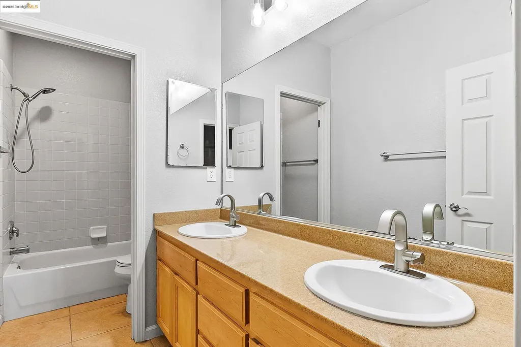 6851 New Melones Circle Discovery Bay CA 94505