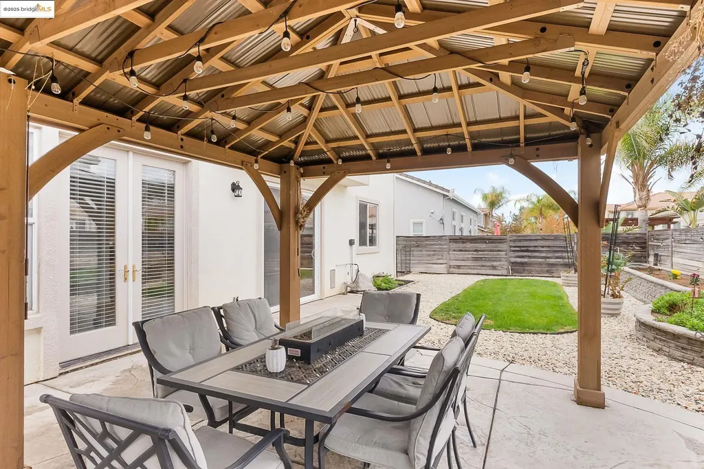 6851 New Melones Circle Discovery Bay CA 94505