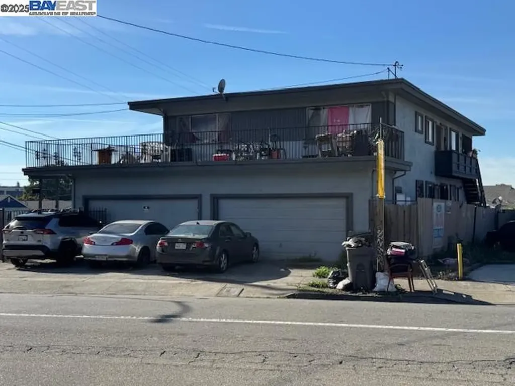 2805 106th Avenue Oakland CA 94605