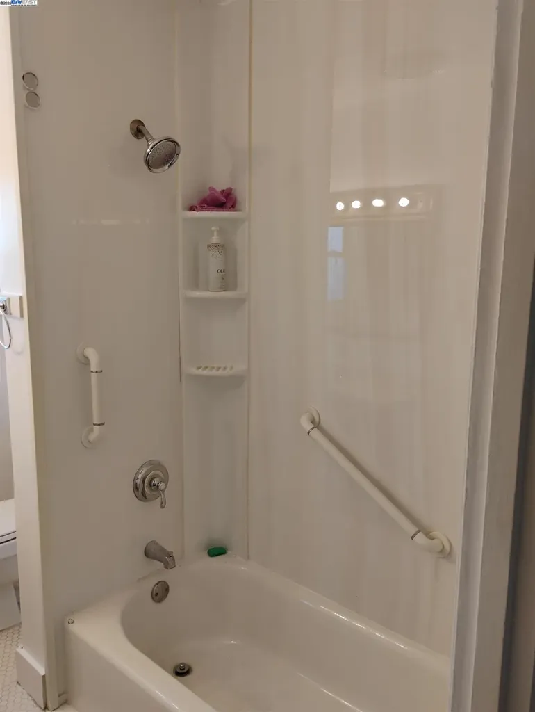 2621 66th Avenue Oakland CA 94605