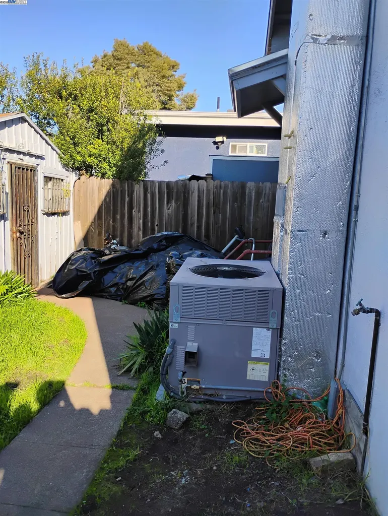 2621 66th Avenue Oakland CA 94605