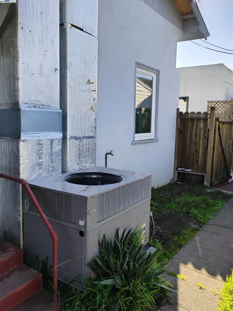 2621 66th Avenue Oakland CA 94605
