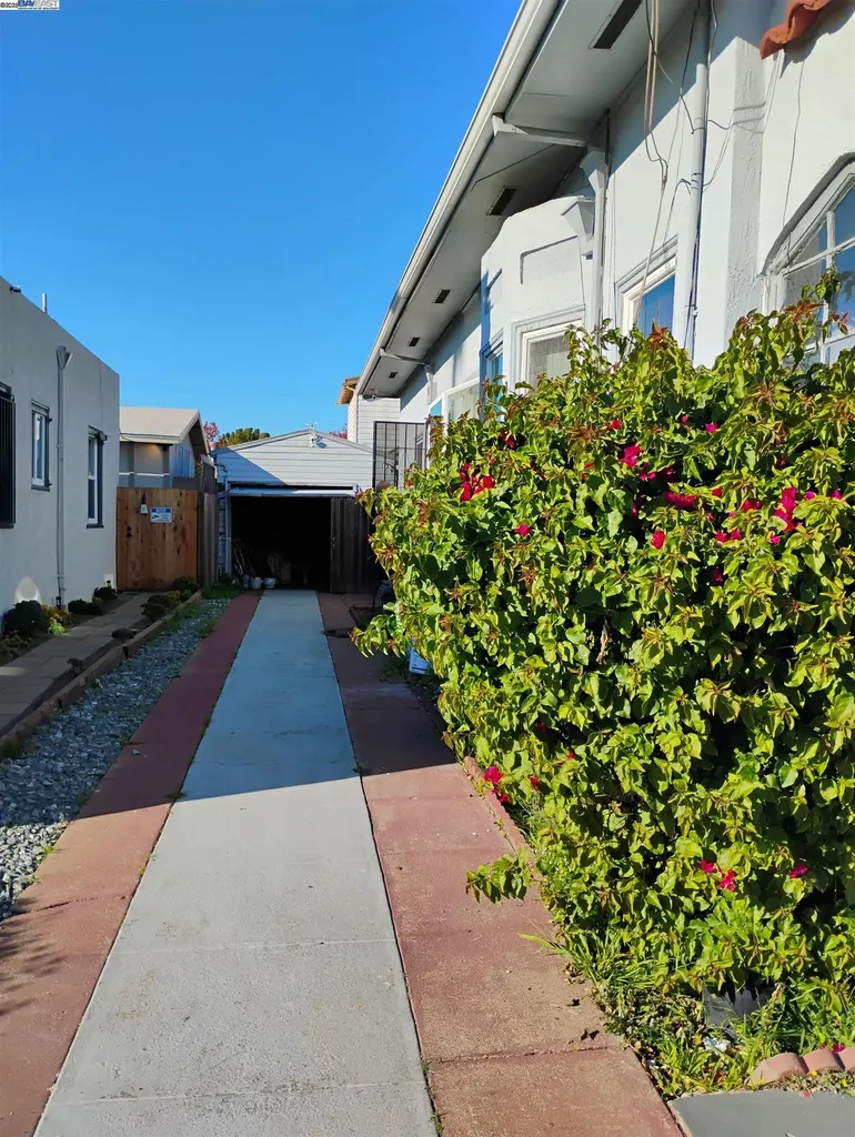 2621 66th Avenue Oakland CA 94605