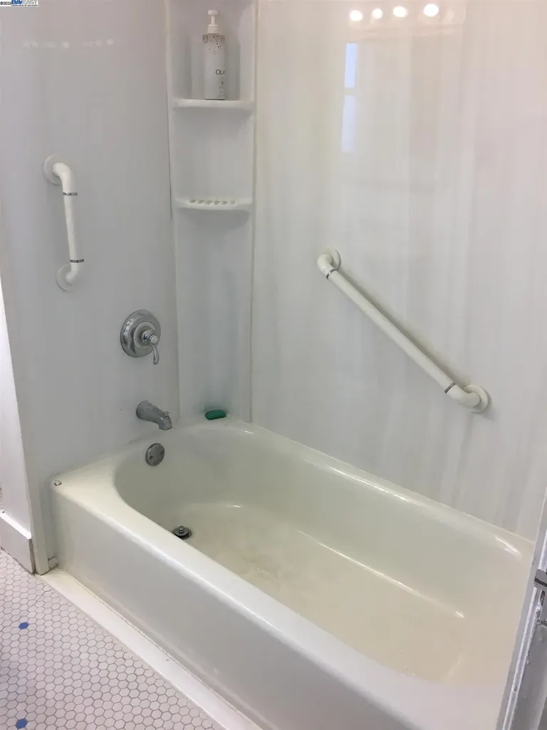 2621 66th Avenue Oakland CA 94605