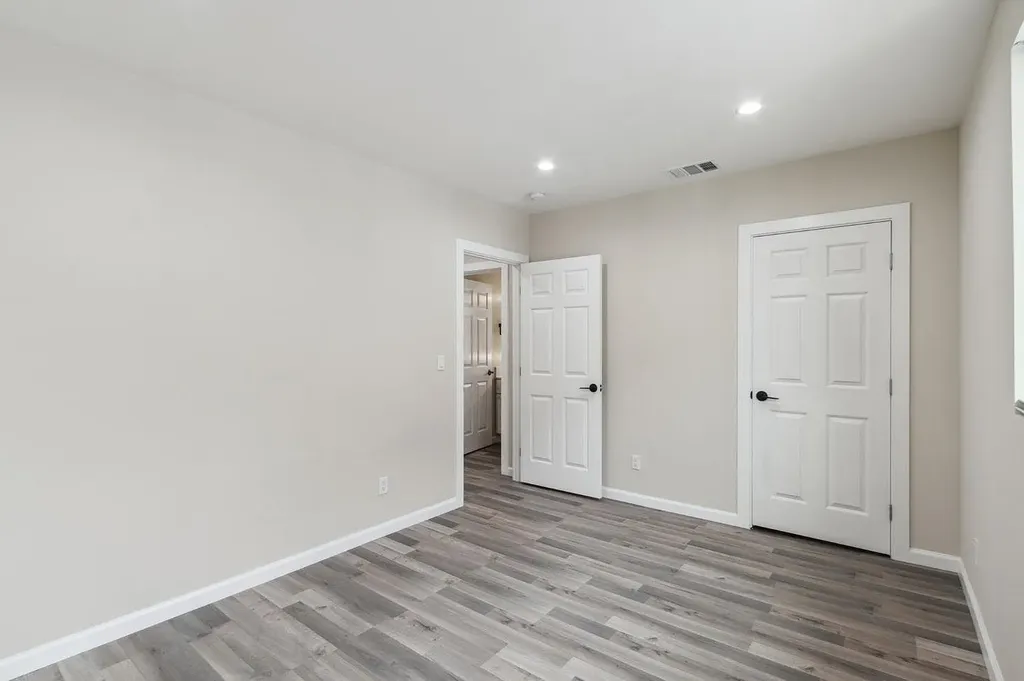 842 E 17th Street Oakland CA 94606