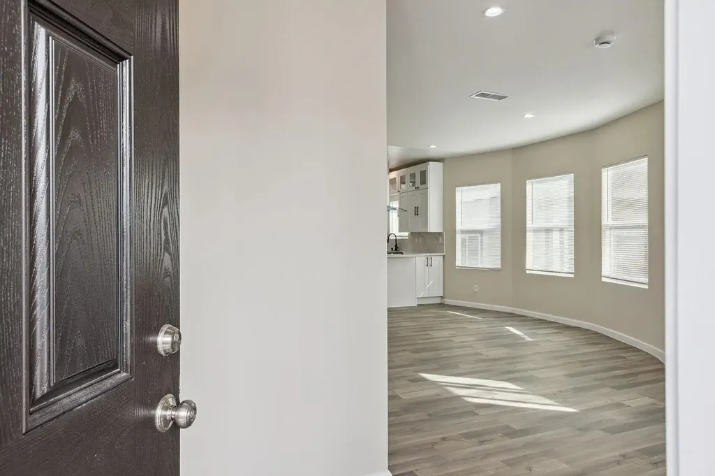 842 E 17th Street Oakland CA 94606