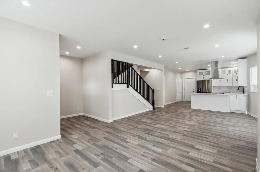 842 E 17th Street Oakland CA 94606