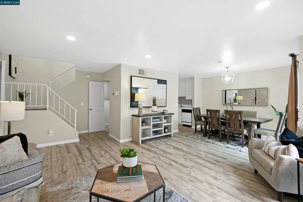 303 Atlas Drive Hercules CA 94547