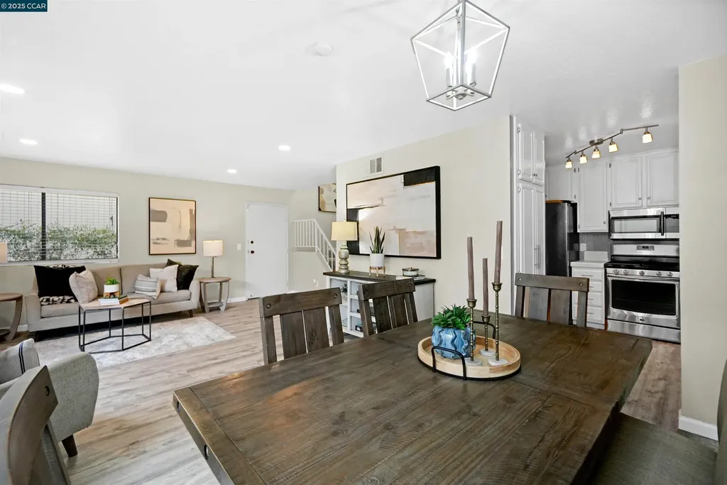 303 Atlas Drive Hercules CA 94547