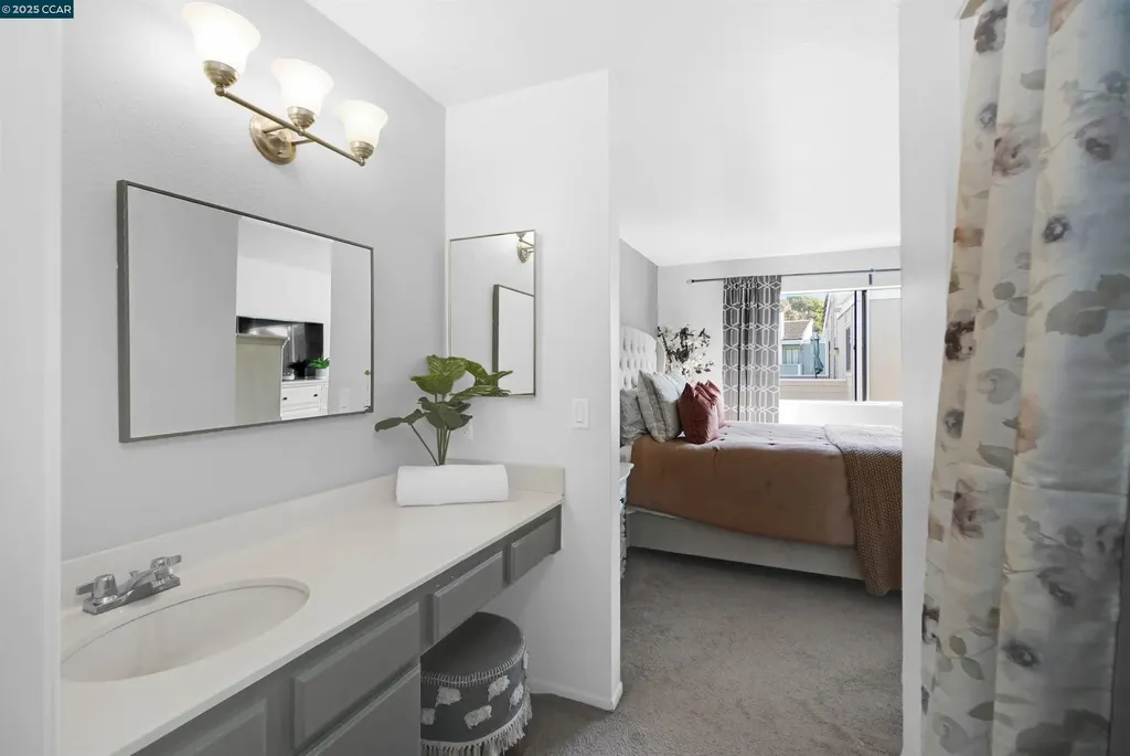 303 Atlas Drive Hercules CA 94547
