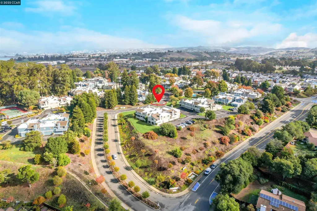 303 Atlas Drive Hercules CA 94547