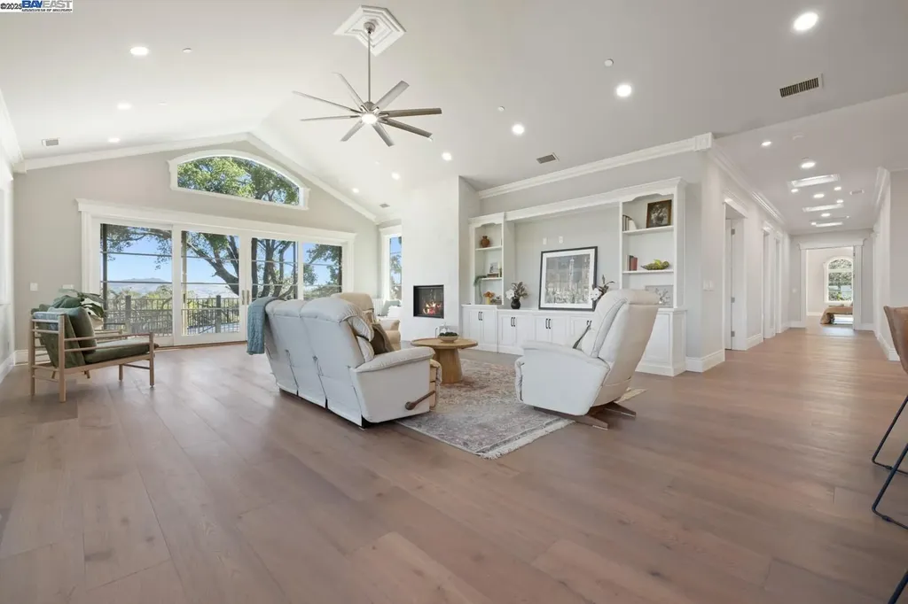 700 Clipper Hill Danville CA 94526