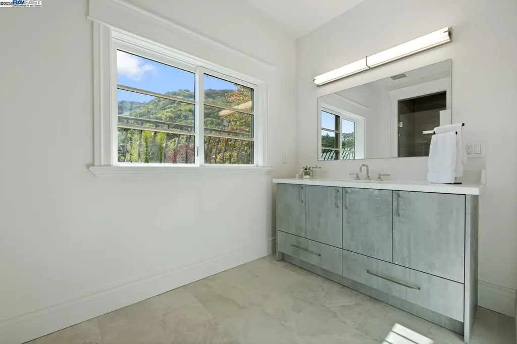 700 Clipper Hill Danville CA 94526