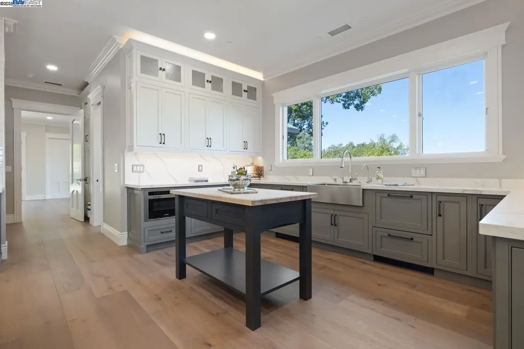 700 Clipper Hill Danville CA 94526