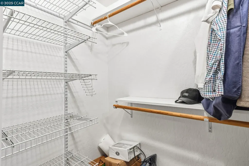 31 Adelaide Drive Martinez CA 94553