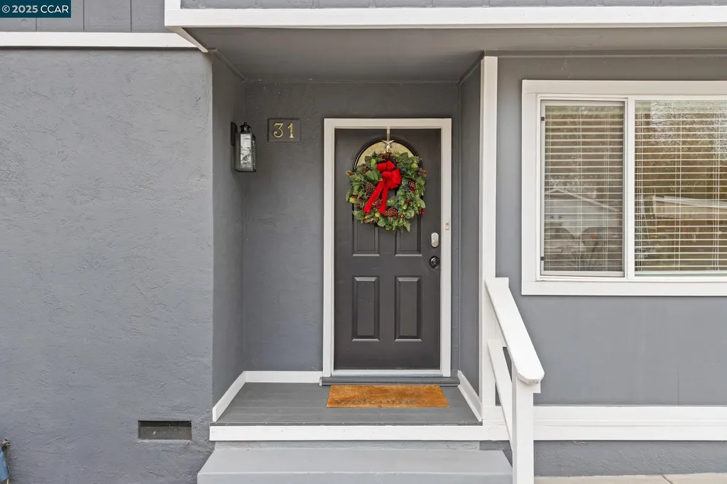 31 Adelaide Drive Martinez CA 94553