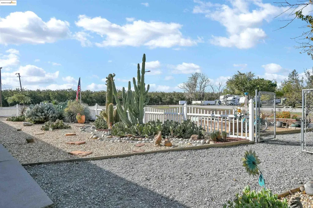 23701 Marsh Creek Road Brentwood CA 94513