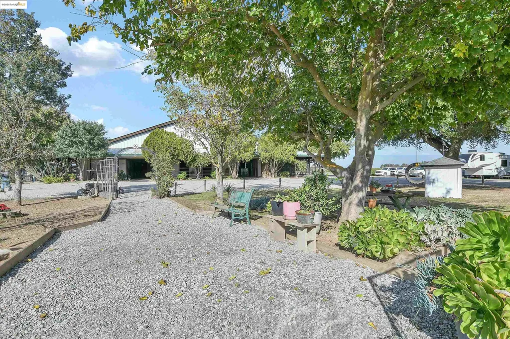 23701 Marsh Creek Road Brentwood CA 94513