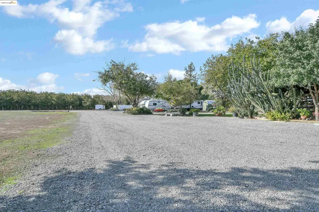 23701 Marsh Creek Road Brentwood CA 94513