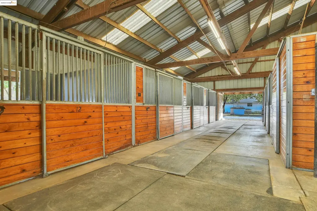 23701 Marsh Creek Road Brentwood CA 94513