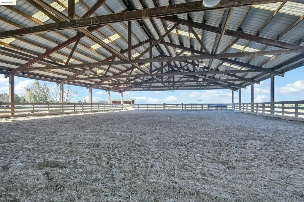 23701 Marsh Creek Road Brentwood CA 94513